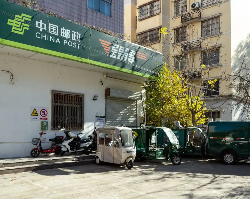 闲置物品回收定价算法优化:基于上海市场的动态估值模型分析正文配图 2